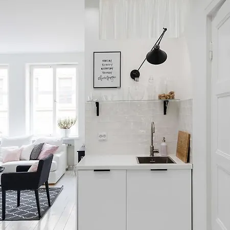 Easyhomes Viiskulma * Helsinki