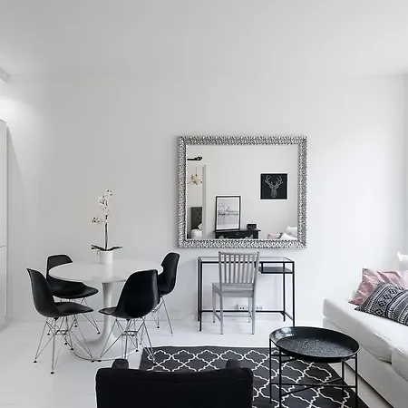 Easyhomes Viiskulma Apartment *